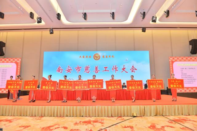 海南合展石业工程公司