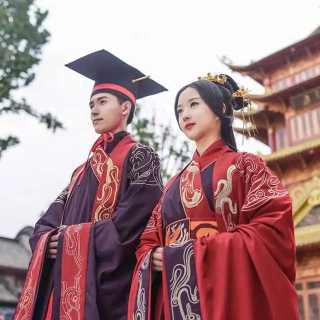 中式婚纱的特色(什么是中国传统婚纱？)(图3)
