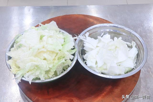 豬肉燉粉條詳細做法，粉條不粘、豬肉軟爛，北方人一天三頓吃不膩 健身 第5张