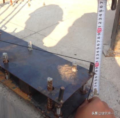 制砂机吊装现场