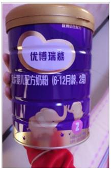 冲调奶粉的正确方法及温度（新手爸妈如何正确冲调奶粉）(2)