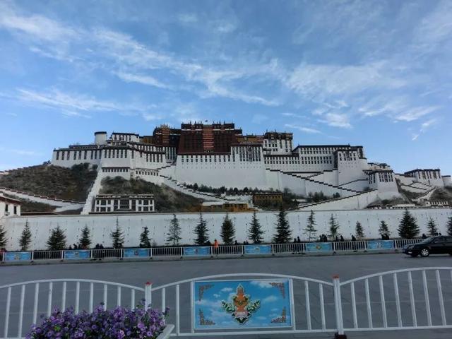 布达拉宫在哪里 布达拉宫在哪里（布达拉宫在哪里个城市） 生活