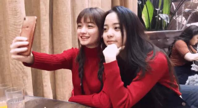 大脸适合的短发发型图片女(大脸女生适合的短发发型图片)