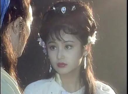 聊斋志异婴宁:“聊斋憨女”婴宁：天真爱笑的女妖，桃花运不会太差