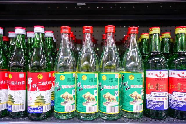 牛栏山摊上“猪队友”