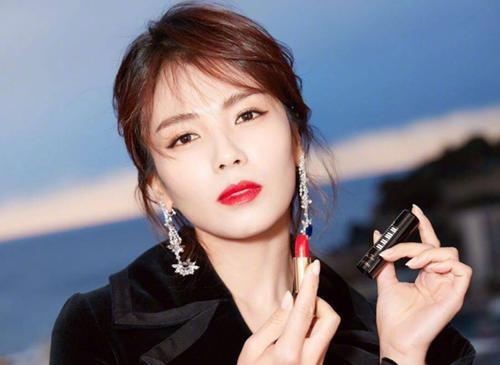 兰蔻最火的口红色号（兰蔻最火的口红色号196）