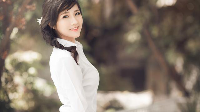 女明星养的恶霸犬（曲晖晖养的狗狗黑黄）(1)