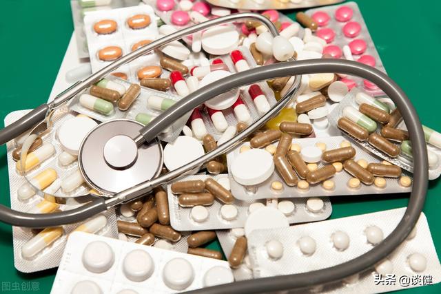 给老年朋友的提醒：4大类药物容易引起食道炎，谨慎预防很重要