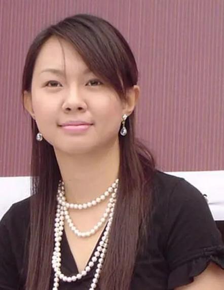 卓依婷死亡真相:巅峰时隐退两年，却被传去世，卓依婷这二十年究竟去哪了？