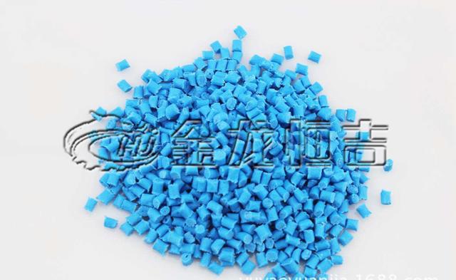 矿泉水瓶破碎机图片