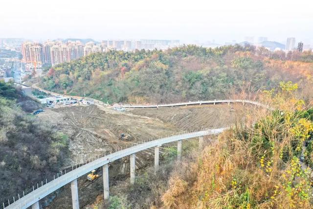 鳳凰山玻璃棧道丹東鳳凰山玻璃棧道