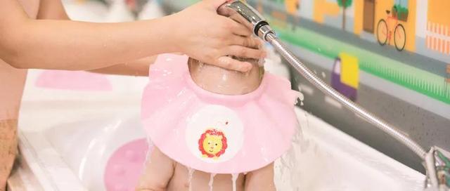 6大步骤教你如何给宝宝洗澡
