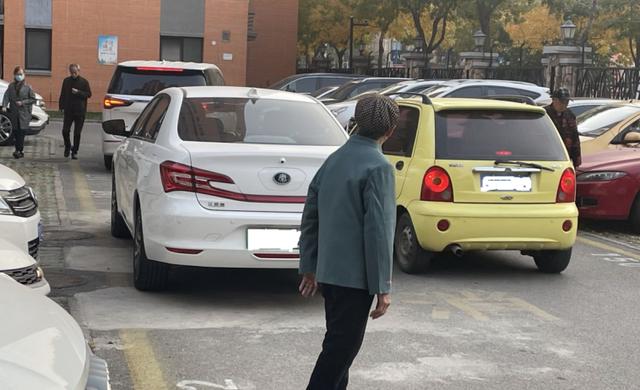 新能源汽车正走彩电业的老路 未来五年有一批企业或倒闭？