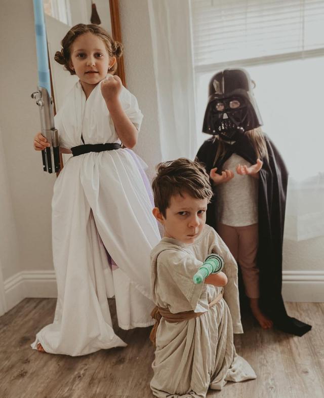 B超婴儿无四肢，18岁妈妈拒绝堕胎，冒险生子，把孩子养成男子汉