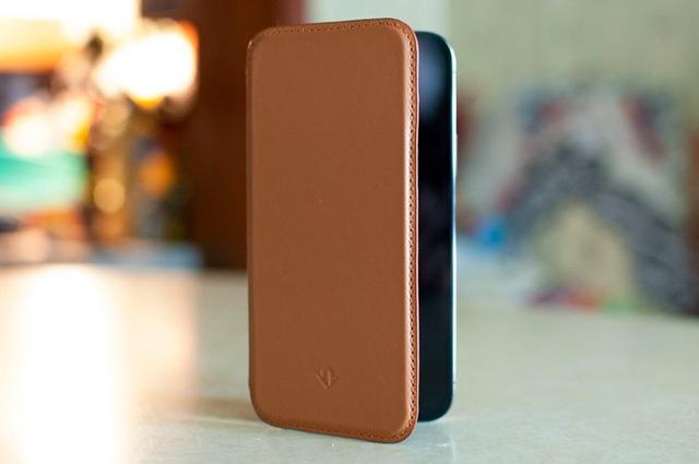 Twelve South SurfacePad：皮革材質 顏值出眾，支持 MagSafe