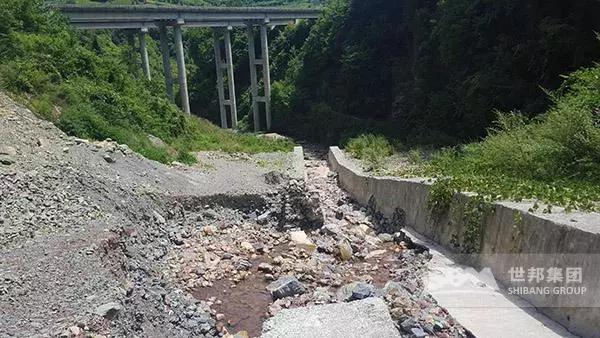 上海世邦K系移动破碎机