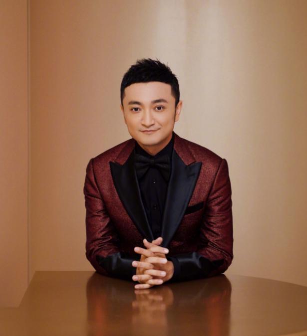 央视男主播