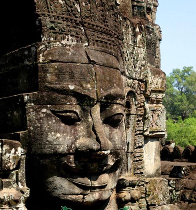 高棉的微笑（第一集）吴哥窟探秘历险记（Angkor Wat)