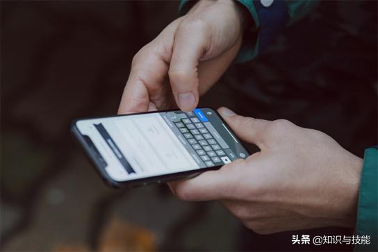 手机的音量开到最大还是很小声（手机音量明明已经开到最大）(1)
