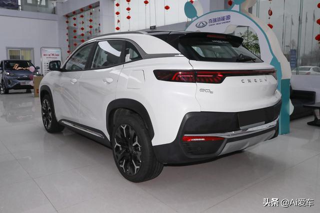 续航超500km，2米83轴长快充家用SUV，好养便宜，实拍奇瑞大蚂蚁