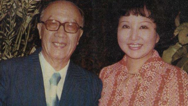 梁实秋《雅舍》中一段语录写得太唯美了，尽展其才华和文笔