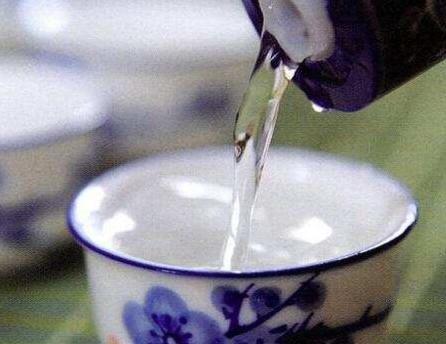 内江烛棒式硅藻土过滤机的简单介绍