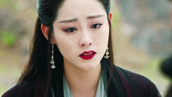 饰演周芷若的,正是喻可欣.