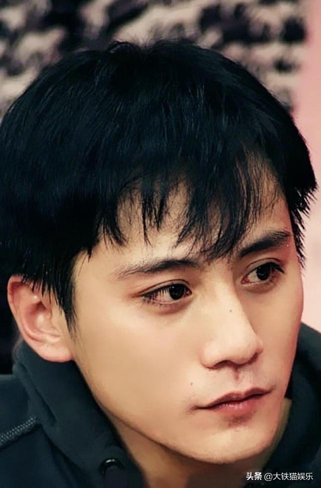 个子矮却很帅的男明星(个子矮的男明星是谁)-天晟网
