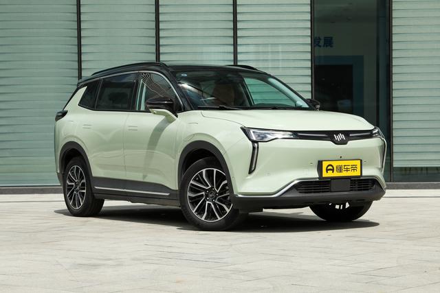 重磅 | 7纳米都不够看了？集度量产车将首搭高通最新5纳米8295芯片