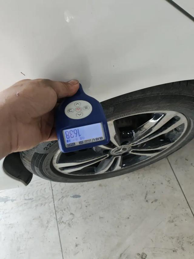 11萬多拿下奔馳C級，體驗豪華品牌的駕駛樂趣 - 