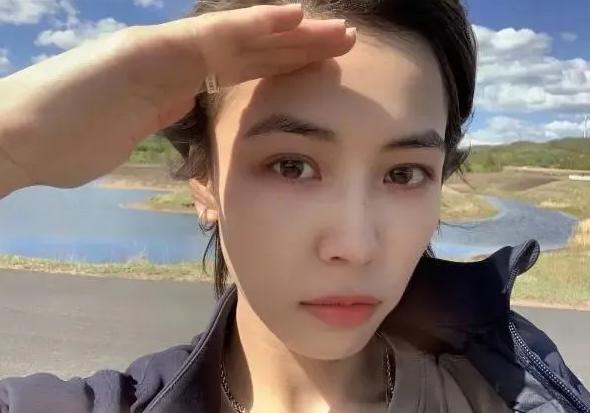 冬奥会开始12天，这10个“冰美人”屡成焦点，有人获评：冰舞神颜
