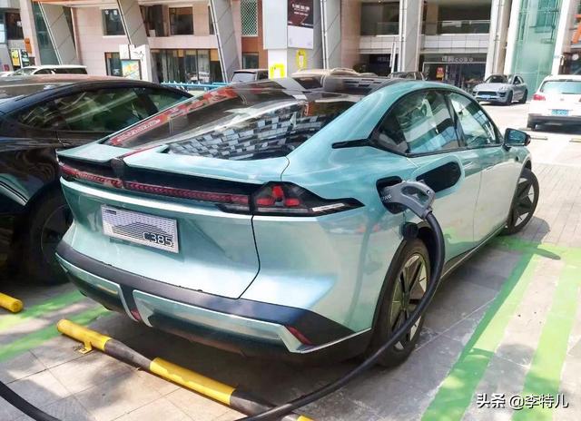 中国首款量产氢燃料车来了，3分钟快补续航700公里，将二季度上市