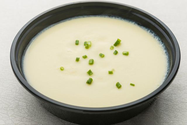 蒸鸡蛋羹，添冷水还是热水？牢记4个小窍门，嫩滑鲜香如布丁