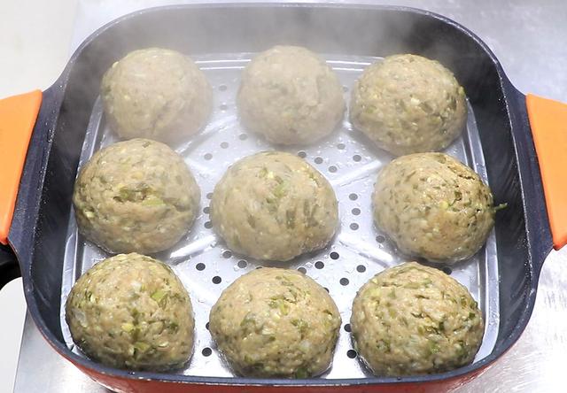 强烈建议中老年人：如果不差钱，常吃6种食物，强过天天吃保健品