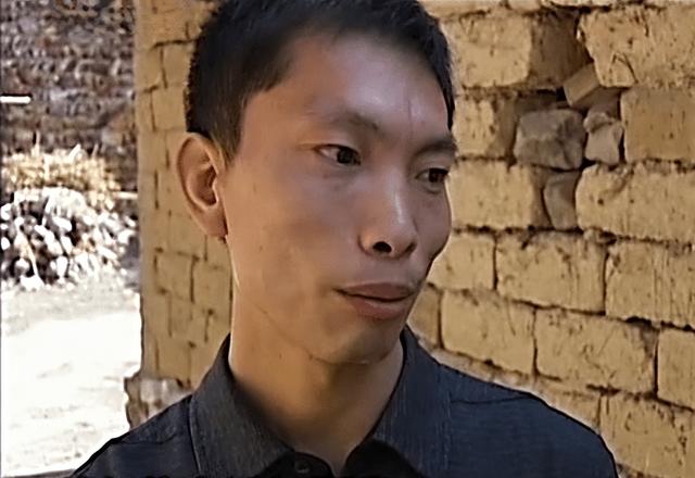 2010年，老人将好友“活埋”称做好事，警方：是在帮忙，但很愚昧