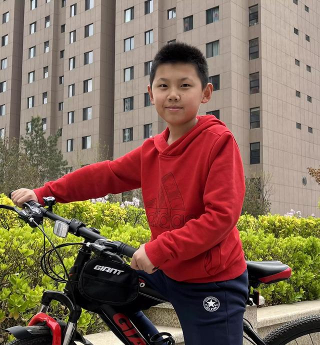 精选作文/梁航启《老家老井》