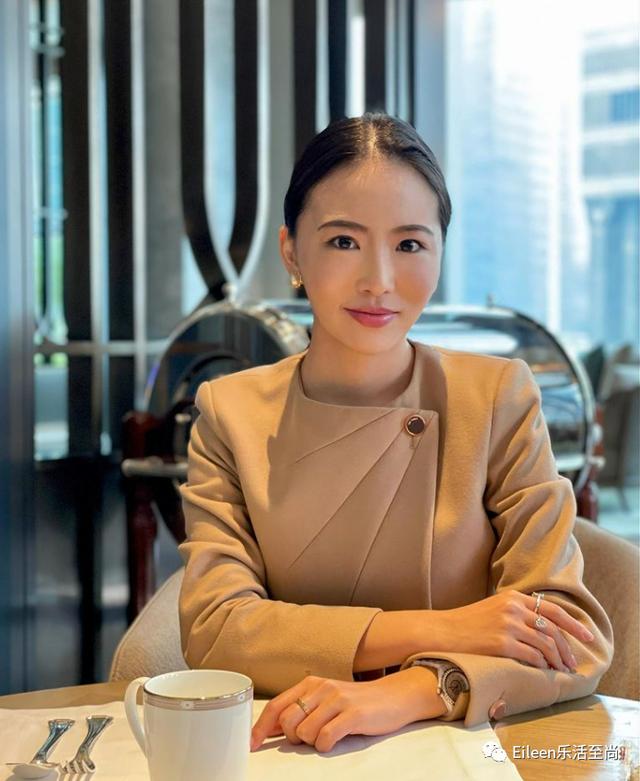 甘比继子再婚，倒追300亿贵公子的女生什么来头？