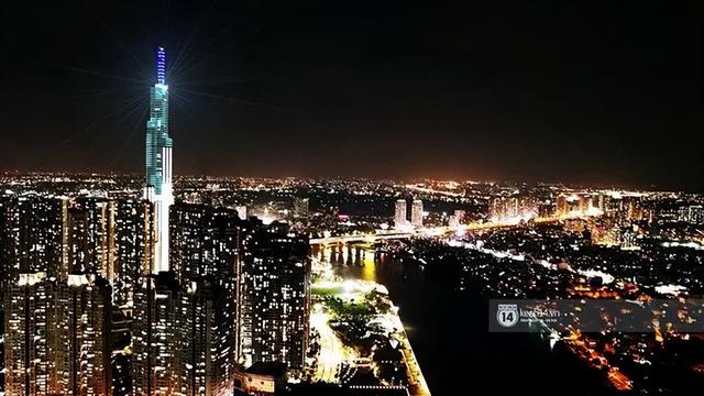 李嘉诚抄底之前，东南亚第一高楼桂冠已花落越南