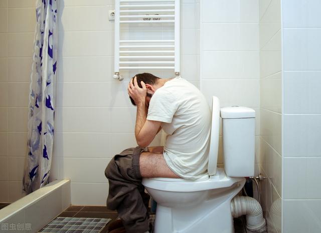 明明很饿，却吃不下东西？这4个问题不能忽视，要排除健康隐患