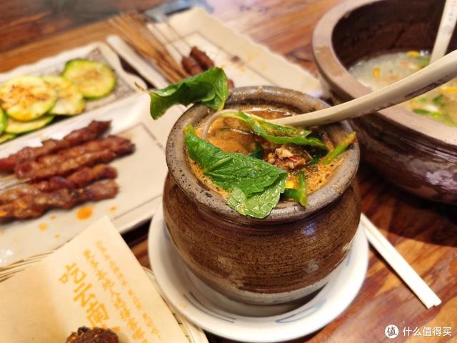 旅行就要邊走邊吃：舌尖上的昆明，盤點我在昆明吃到的各種美食