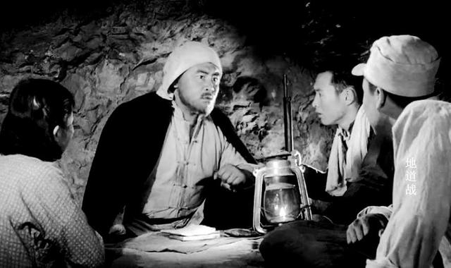 1941年，20岁抗日战士临时被葬山东农村，92岁老人已为其守墓74年