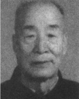 马步芳妄图死守六盘山，解放军四百门大炮炸烂其美梦