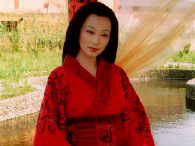 ����Ŀ��װ���Ӿ����а�ǰʮ��(�ڱ���õ�10����װ���������������ۡ���ף�������񡷵�3)