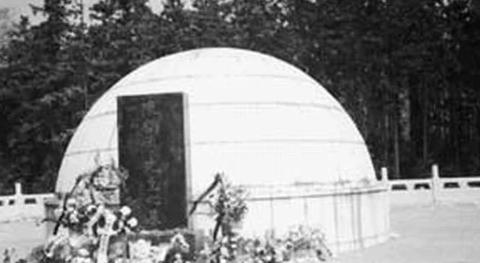 1942年，陈独秀临终前，叮嘱妻子：你可从速改嫁，但有一事要切记