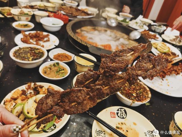 旅行就要邊走邊吃：舌尖上的昆明，盤點我在昆明吃到的各種美食