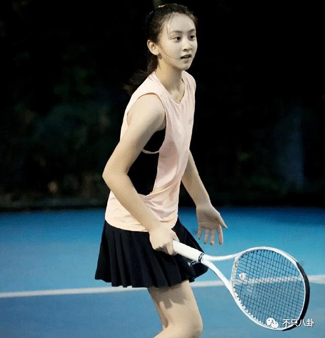 曾经是"小哭包"的森碟,现在变化太大了! - 中国晨报网