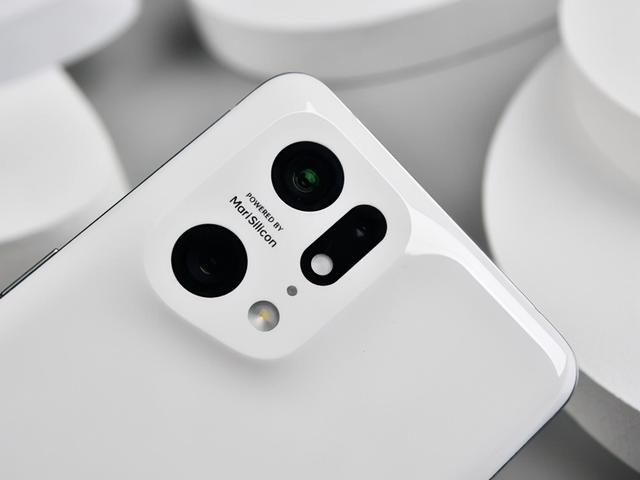 外观设计成流量密码？快来看看OPPO Find X5 Pro的新操作