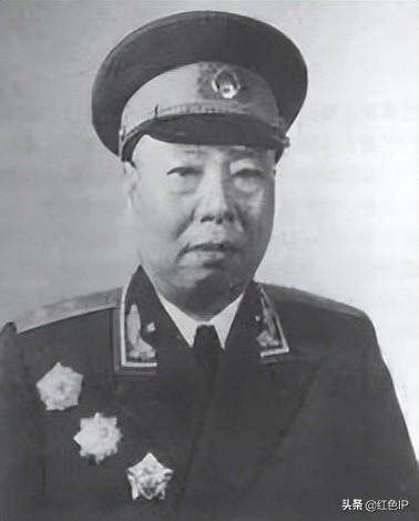 军人走上没有硝烟的战场——新中国第一批外交官纪实（一）