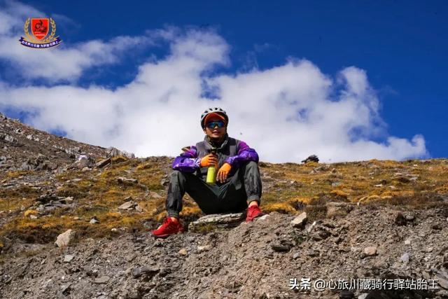 在海拔5000米的高海拔，騎自行車是啥感受？高原缺氧不缺精神