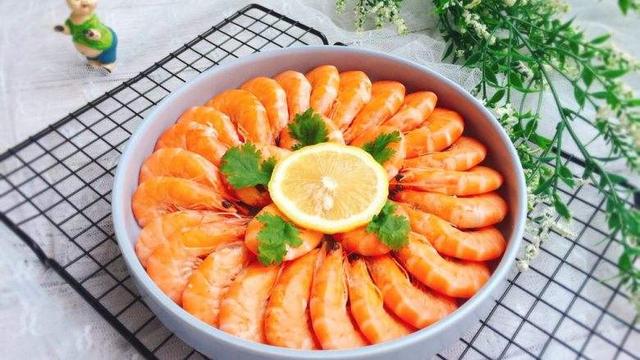 年龄大了，越要多吃肉？建议中老年人：多吃这4种肉，身体少生病